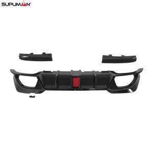 bmw 3 series g20 rear bumper diffuser Competition style with led light 2018+