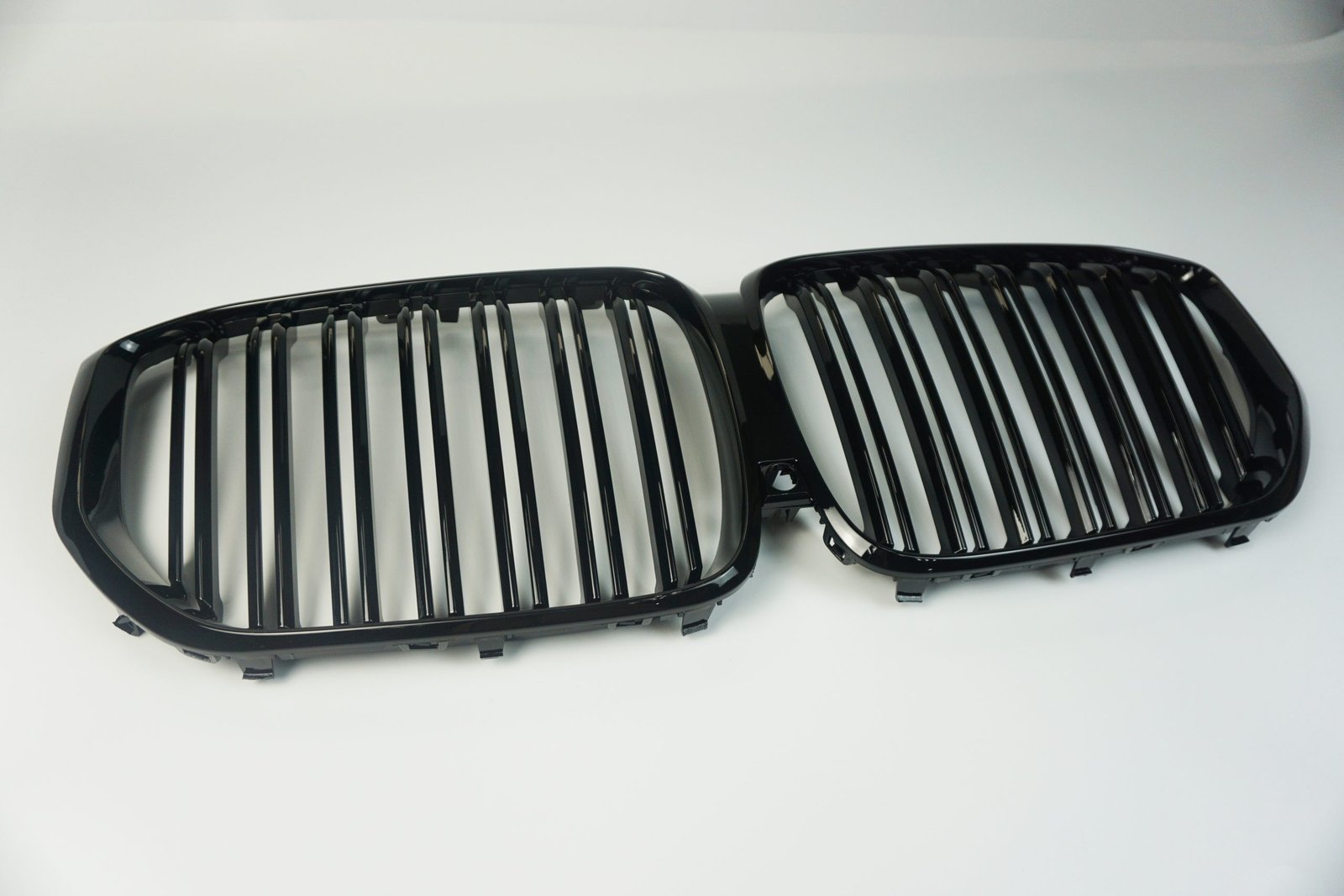 bmw x5 x6 front grille double line 2007-2014 - Image 3