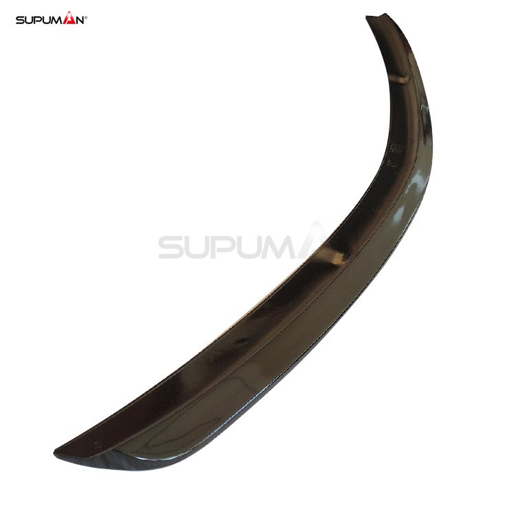 Mercedes Benz c class w204 rear spoiler - Image 3