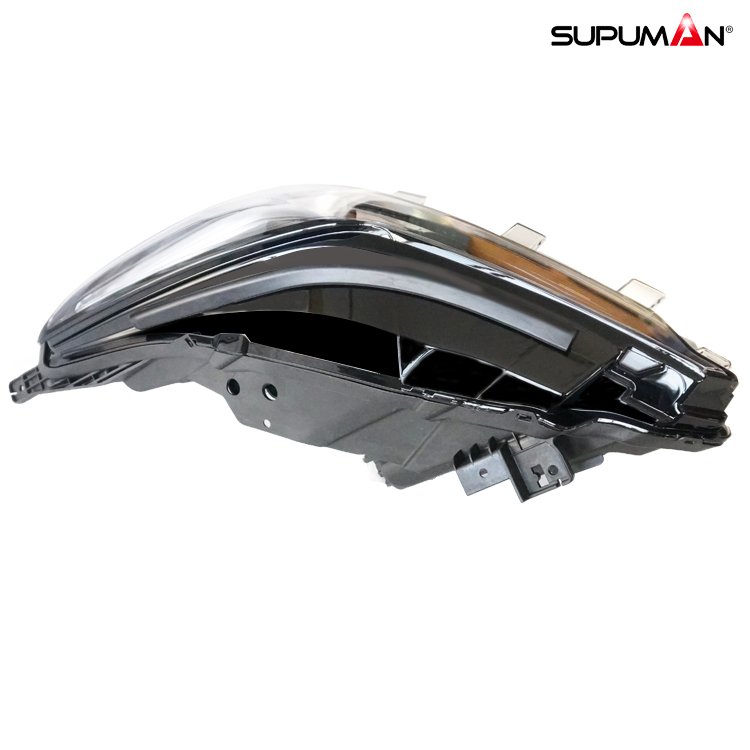 Cadillac CT5 head light - Image 4