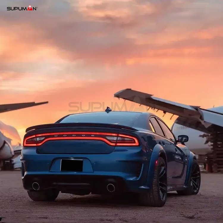 dodge charger srt hellcat body kit 2015-2022 - Image 3