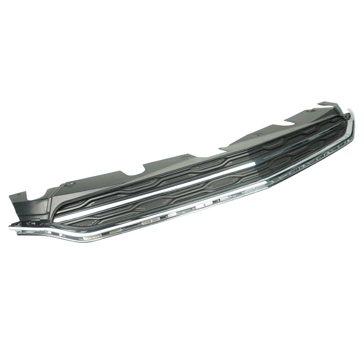Chevrolet Equinox front bumper upper grille 2016+ - Image 4