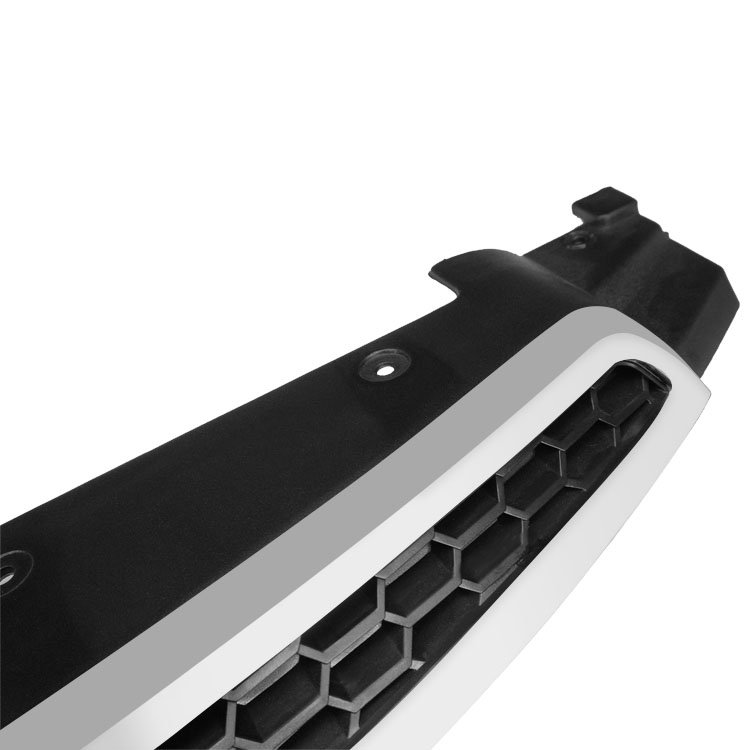 Chevrolet Cruze upper front grille 2009-2014 - Image 3