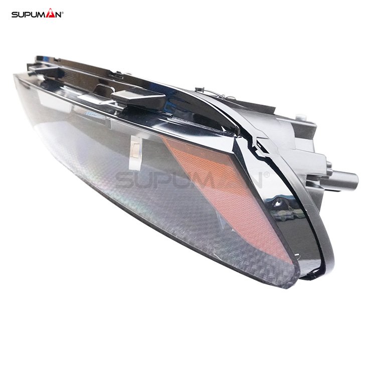 Volkswagen Passat head light 2012-2015 - Image 5