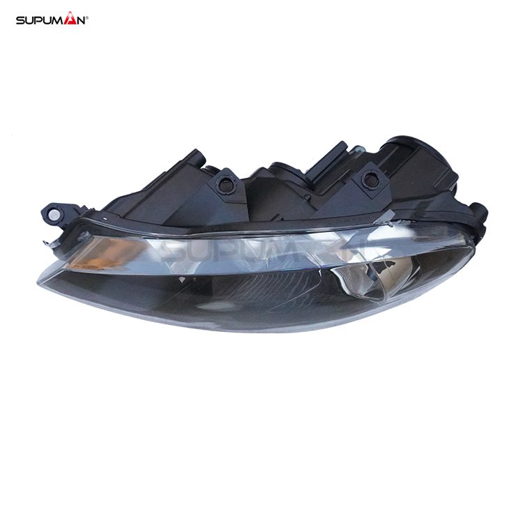 Volkswagen Golf 6 head light - Image 3