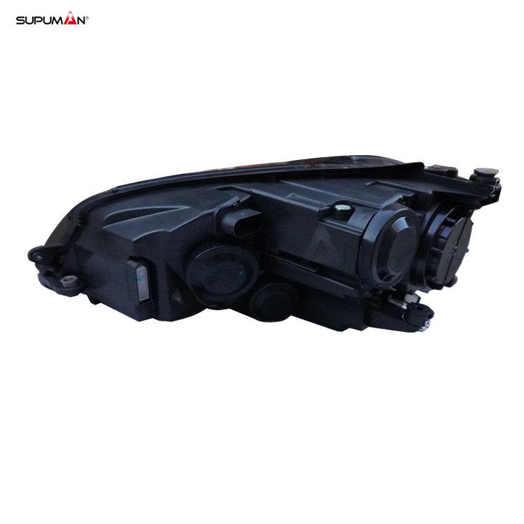 Volkswagen Golf 7 head light - Image 3